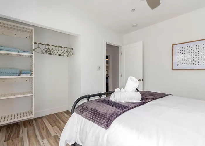 Desert Daze - Pool Heat Available - Fire Pit & Canal Access * Scottsdale